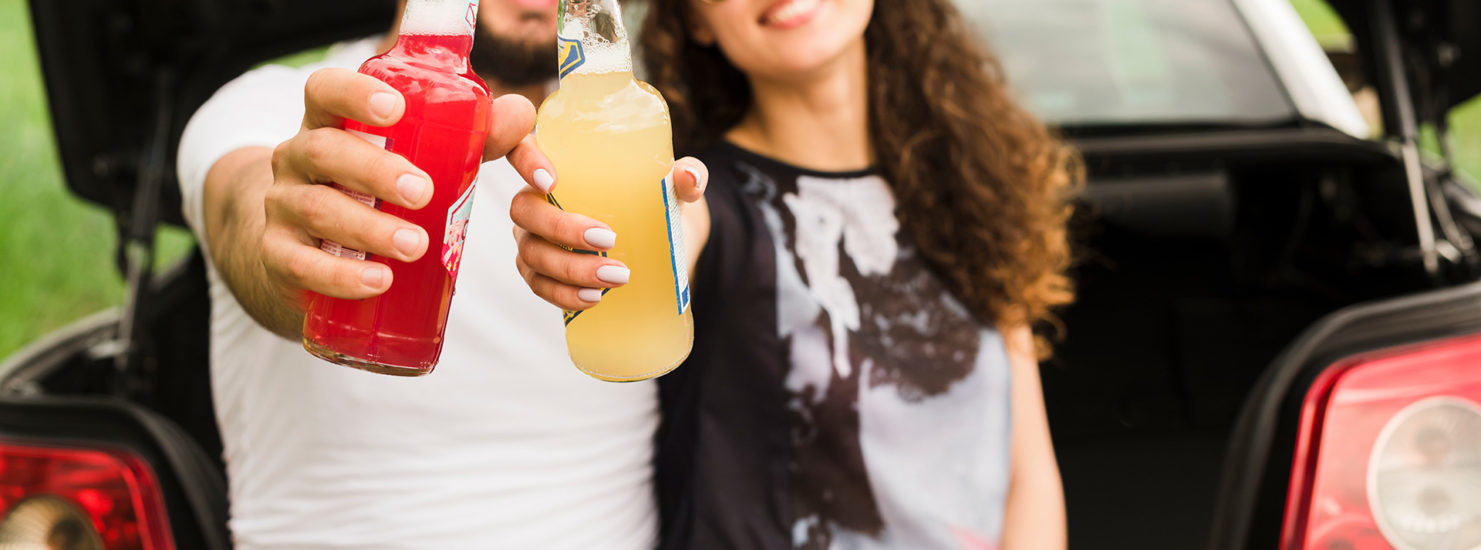 road-trip-concept-with-young